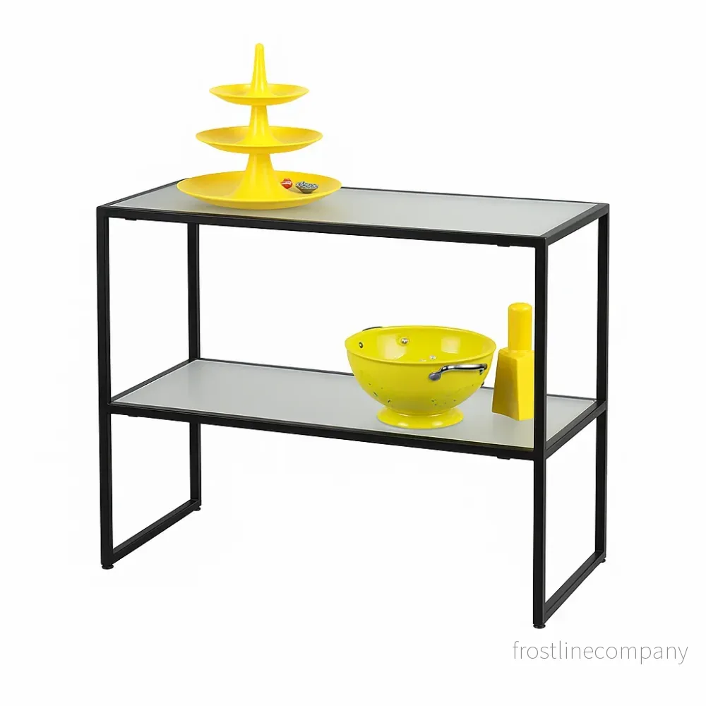 HAPPY! Utplaceringsbord med frostade glasskivor. B94 x D40 x H82 cm.