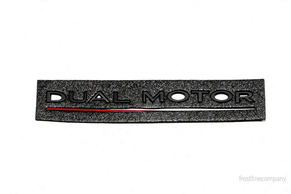 DUAL MOTOR-emblem för baklucka - Bild 3