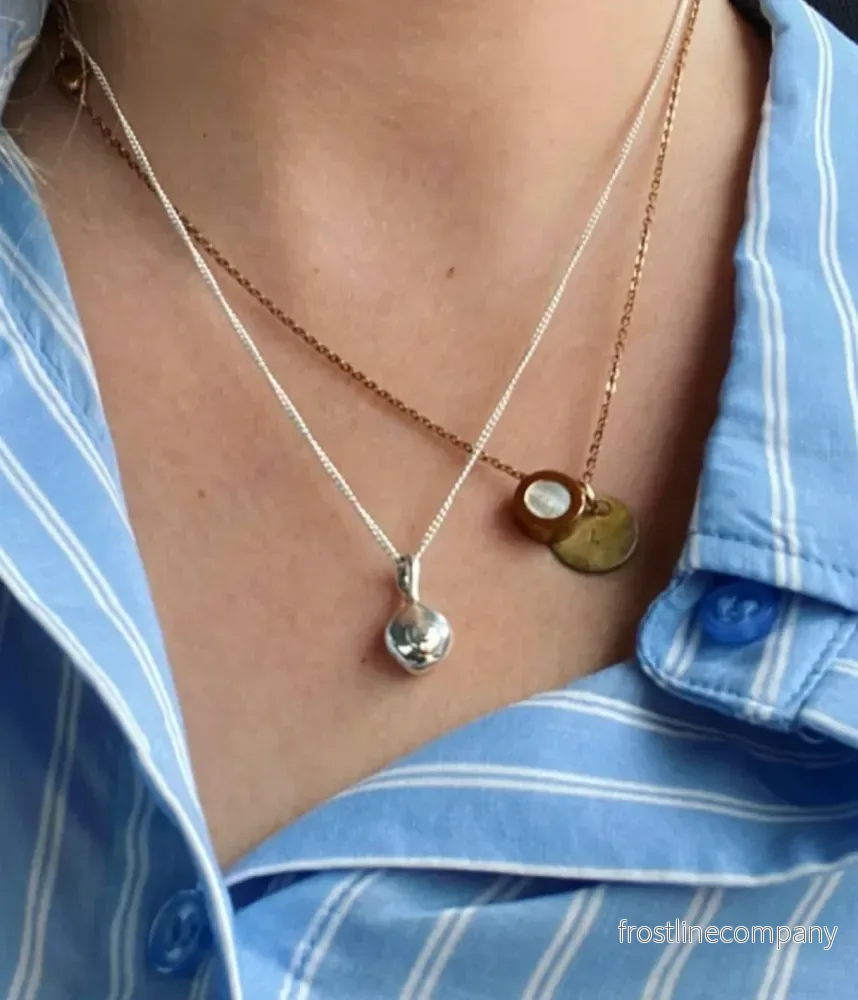 Halsband liten boob - guld - Bild 2