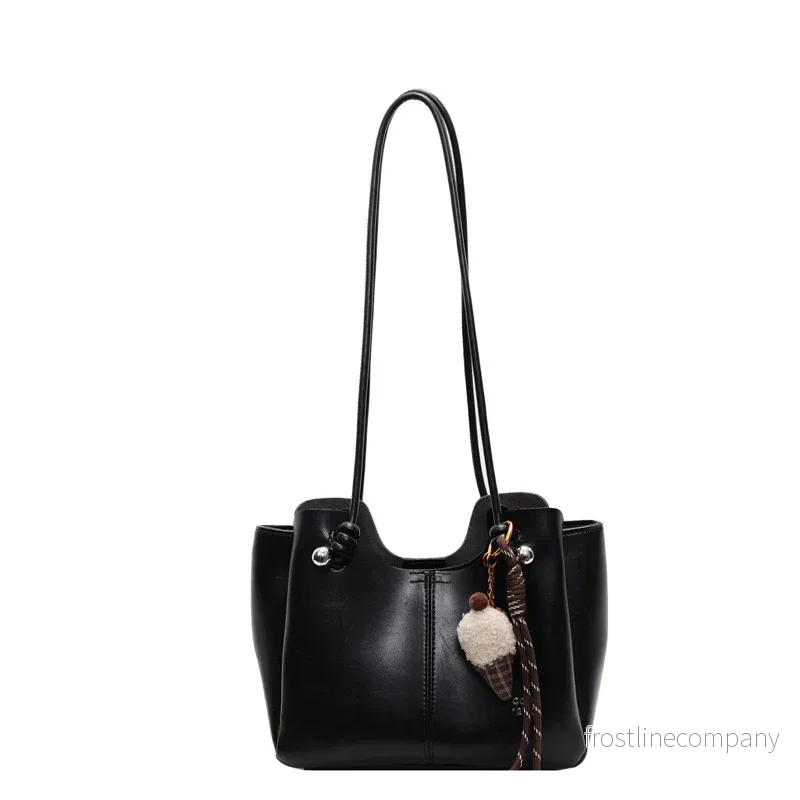 Tote Bag Dam - Elegant Axelremsväska i PU-läder - Stor Shoulder Bag med Charm - Stilren Jobbväska - 3 Färger - Bild 3