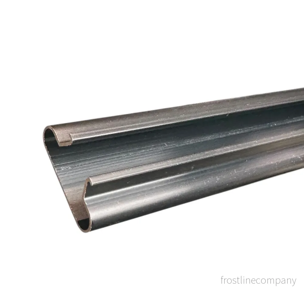 Aluminiumlist för rillpanel, svart aluminium, 120 cm. Passar till standardpaneler Aluminiumlist för rillpanel, svart aluminium, 120 cm. Passar till standardpaneler