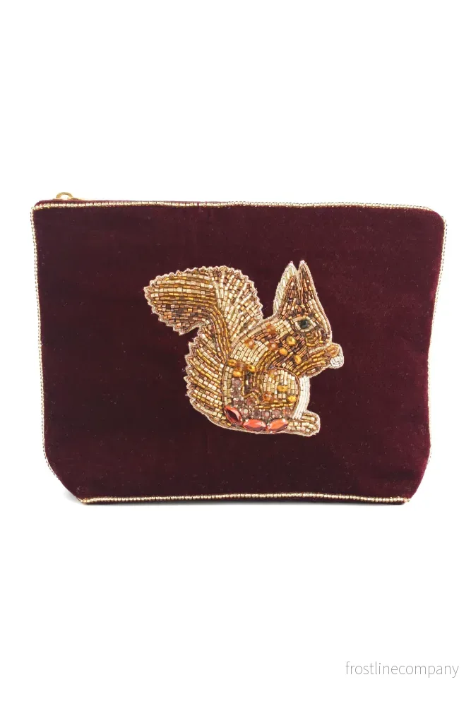 Broderad medium sminkväska/necessär Ekorre Broderad medium sminkväska/necessär Ekorre