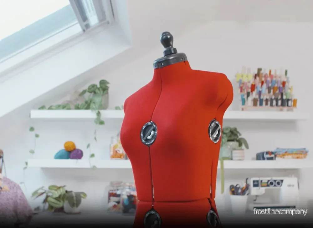 Skräddarmannequin, dam. Röd, small