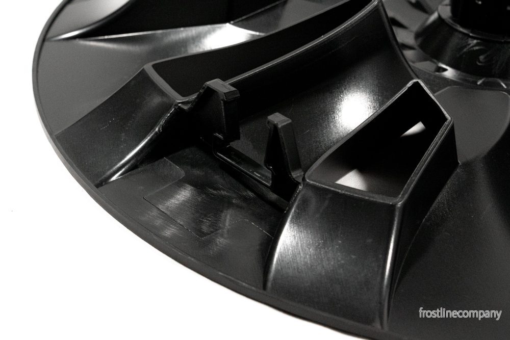 Tesla Model 3 – hjulsidor för 18″ Aero-fälgar - Bild 2