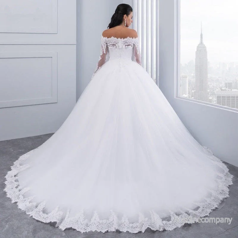 Brudklänning Prinsessa - Off-Shoulder Spets - Stor Släp - 3 Färger - Ballgown - Bild 3