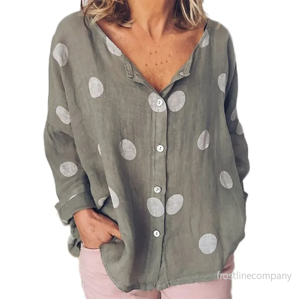 Blus Dam Prickig Oversize med Knappar – Lång Prickig Blus med 3/4 Ärm – Vit Blus med Svarta Prickar – S till 5XL