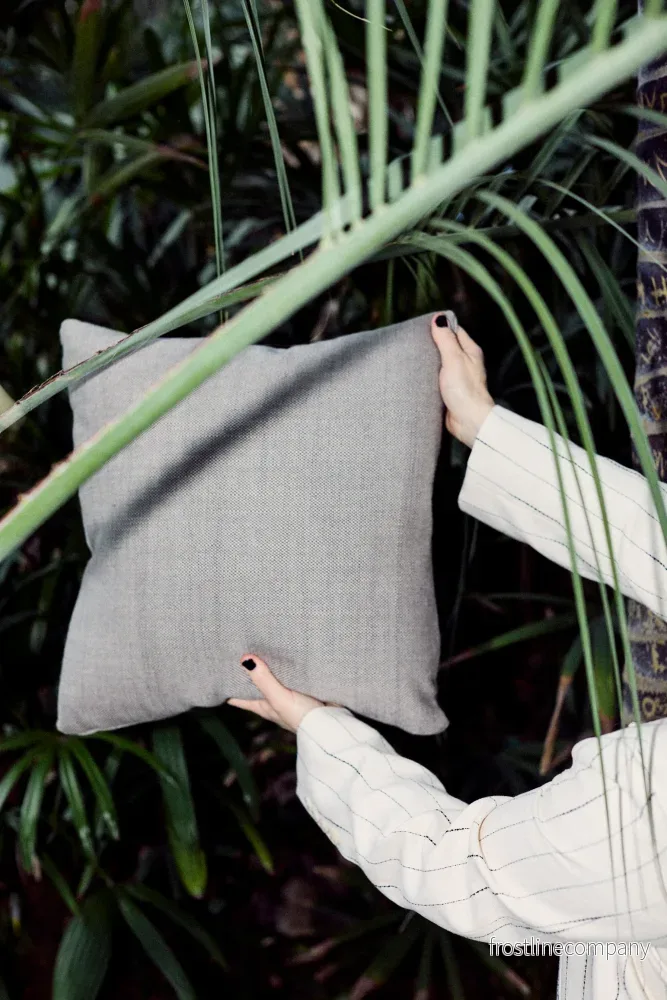 Cushion 20 / Outdoor+Indoor / Linen Look / Marled / 50×50 cm Cushion 20 / Outdoor+Indoor / Linen Look / Marled / 50×50 cm