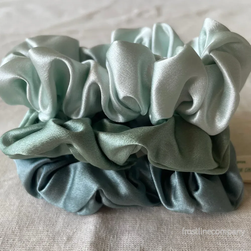 100% 30 momme Standard Silk Scrunchies 3 pack - Bild 3