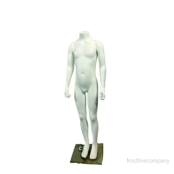 Barnmannekäng. Vit unisex. H142 cm. Barnmannekäng. Vit unisex. H142 cm.