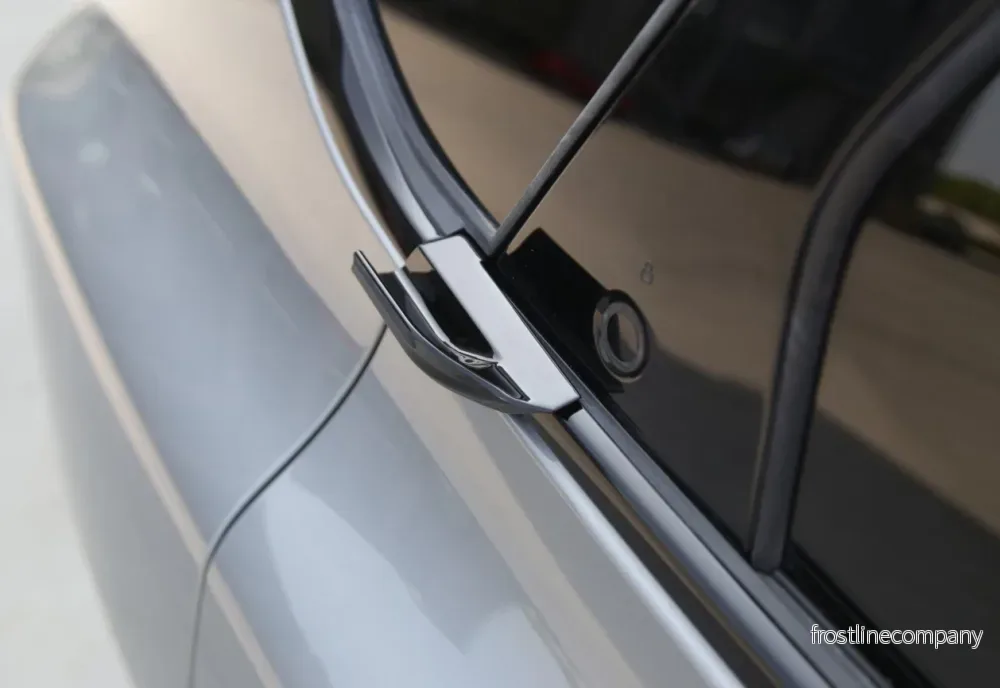 Ford Mustang Mach-E – handtag för bakdörrarna - Bild 2
