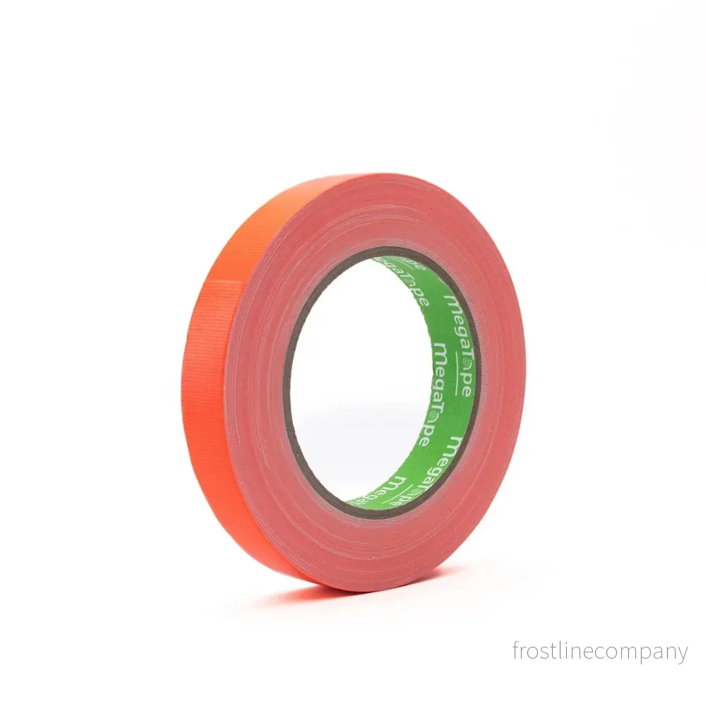 MegaTape UT70 · fluor-gaffatejp · 25 m på rulle · 19 mm · orange