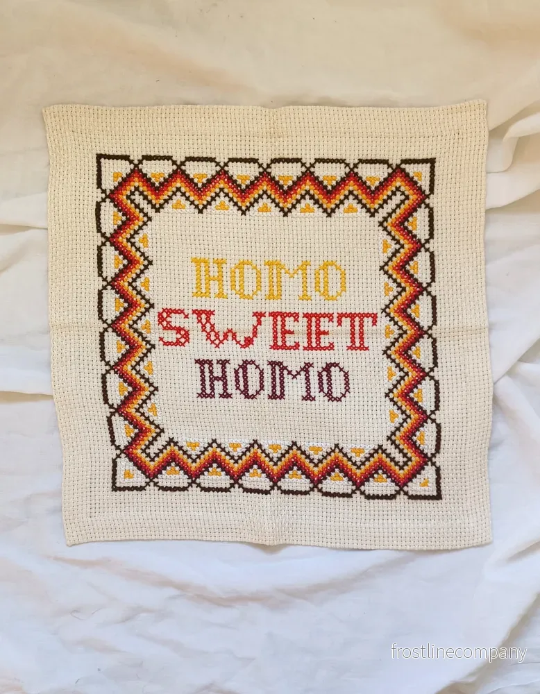 Broderi "homo sweet homo"