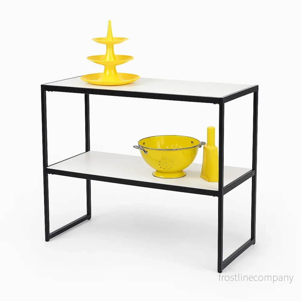 HAPPY! Sidobord med vit melamin. B94 x D40 x H82 cm.