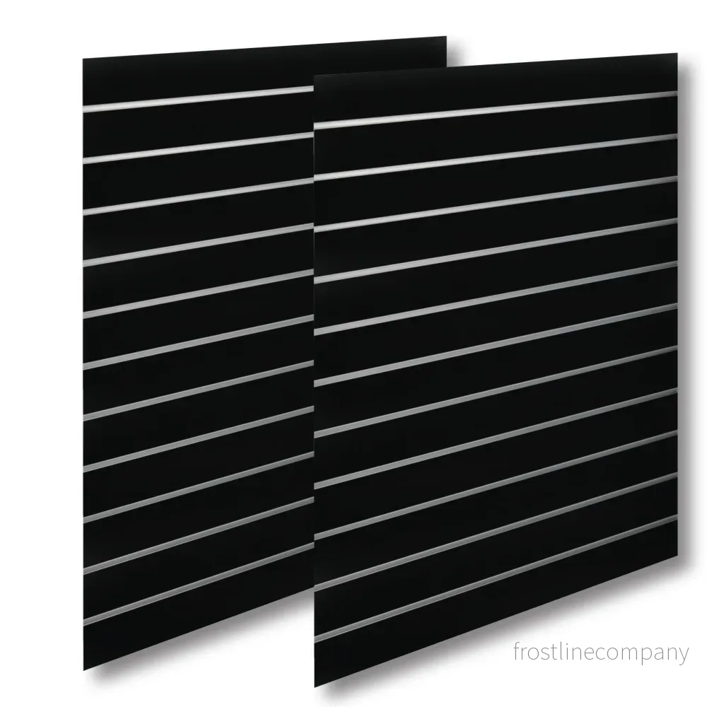 Rillepanel – Standard (120 x 240 cm) – Svart med aluminiumlister Rillepanel – Standard (120 x 240 cm) – Svart med aluminiumlister