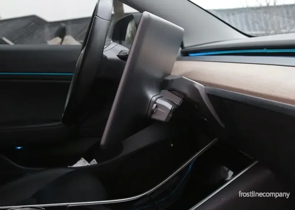 Tesla Model 3/Y – vridbart skärmfäste - Bild 3