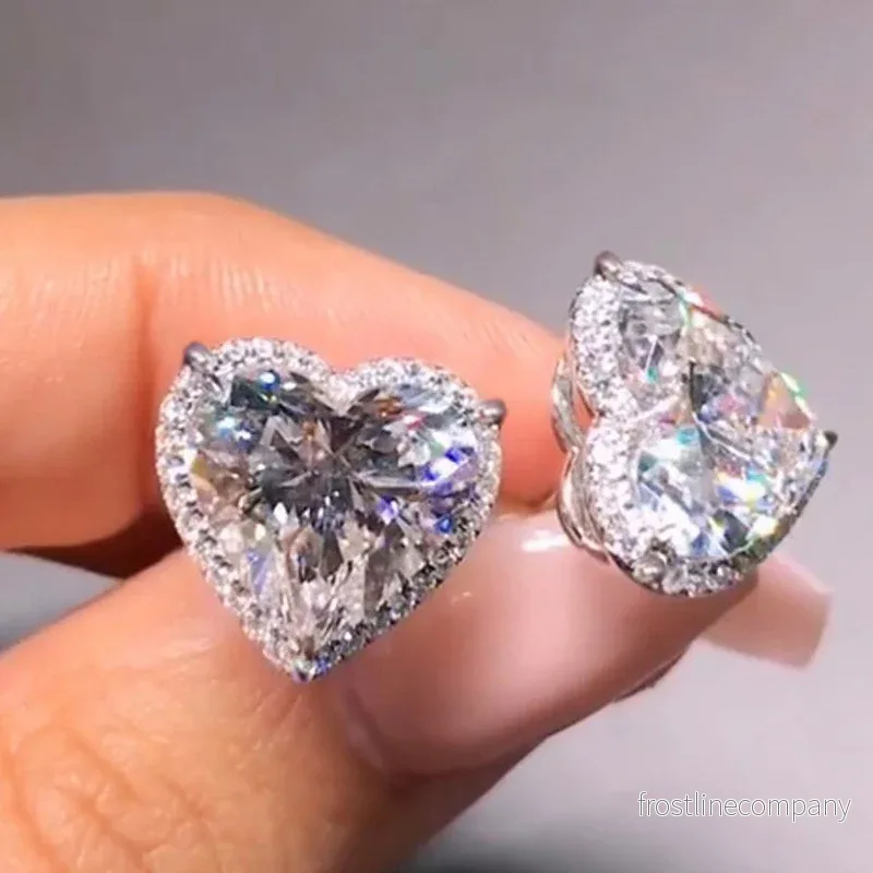 Hjärtformade Örhängen med Zirkon – Sweet Peach Heart Studs – Vitguld Pläterad Hjärtformade Örhängen med Zirkon – Sweet Peach Heart Studs – Vitguld Pläterad
