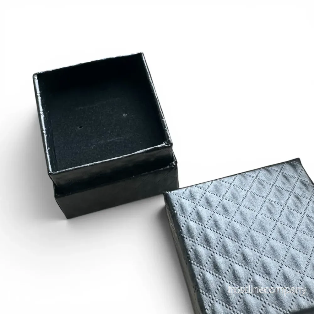 Smyckeskrin. Svart. 5 x 5 x H 3 cm. - 20 st. Pris visad per st. - Bild 2
