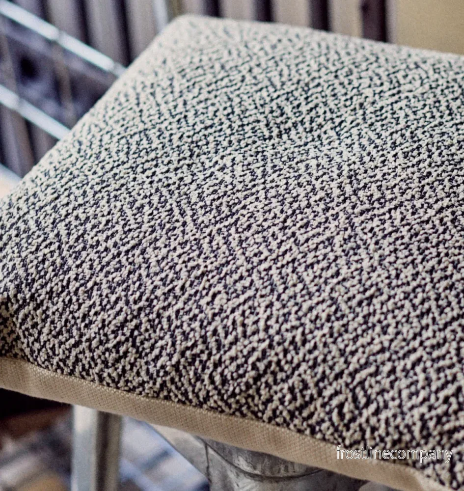 Cushion 17 / Outdoor+Indoor / Bouclé / Black+White / 50x50 cm - Bild 2
