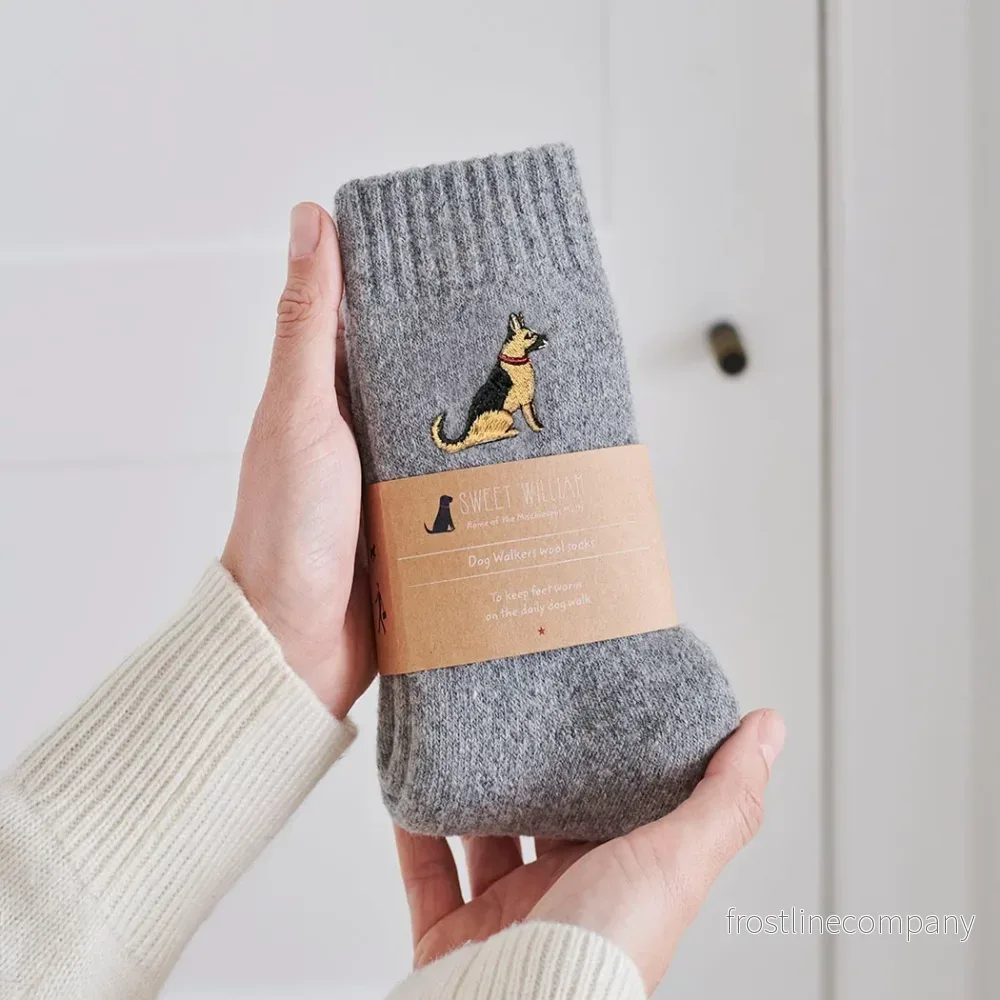 Strumpor med broderad hund – Schäfer Strumpor med broderad hund – Schäfer