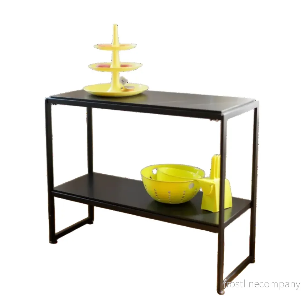 HAPPY! Sidobord med svart melamin. B94 x D40 x H82 cm.