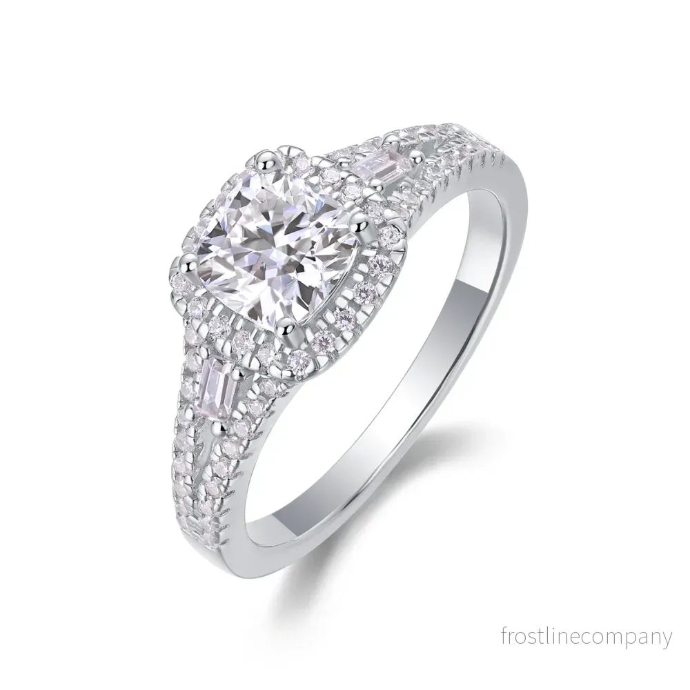 Förlovningsring Moissanite – 925 Silver – Fyrkantig 6×6 – Halo – GRA Förlovningsring Moissanite – 925 Silver – Fyrkantig 6×6 – Halo – GRA