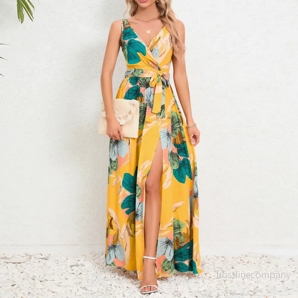 Lång sommarklänning med V-ringning och Blommig Design – Elegant Maxiklänning med Slits för Dam - Bild 3