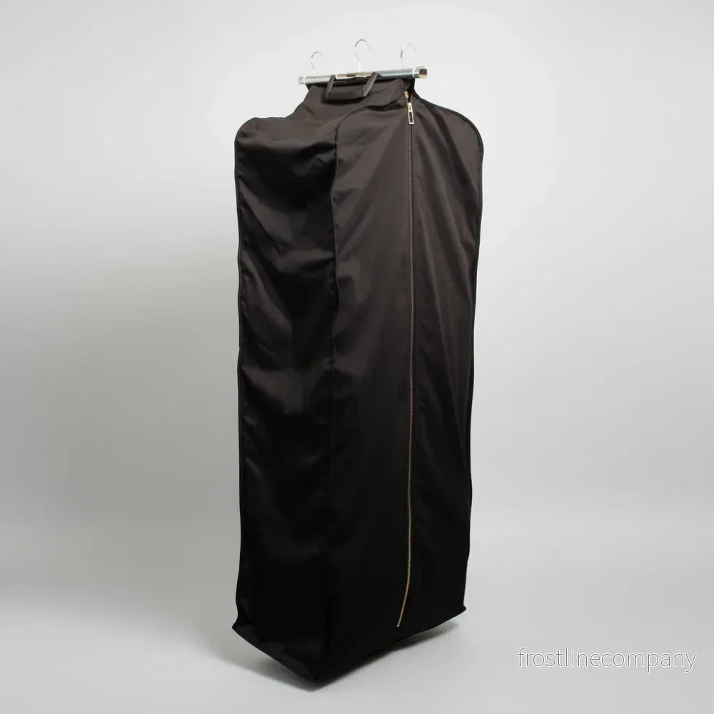 Kollektionspåse med koffertlås – H 120 – D 35 cm. Kollektionspåse med koffertlås – H 120 – D 35 cm.