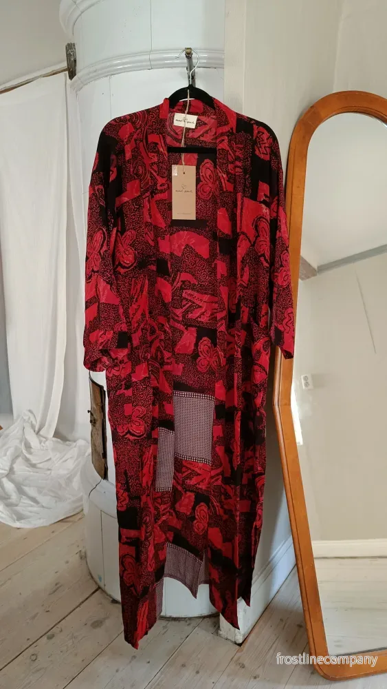 Lång kimono med fickor – vintage silke nr 14 Lång kimono med fickor – vintage silke nr 14