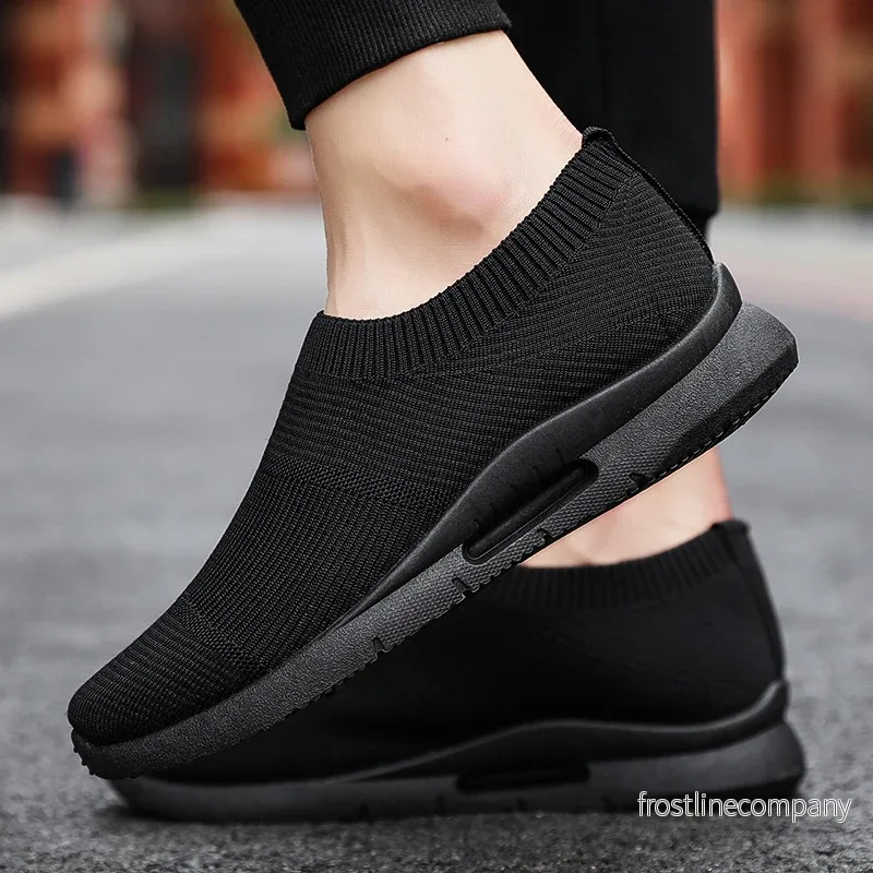 Sneakers Herr Air Cushion Mesh – Slip On Sneakers Herr – Bekväm Sportsko Herr Andas – Vit, Svart, Röd – 39 till 45 Sneakers Herr Air Cushion Mesh – Slip On Sneakers Herr – Bekväm Sportsko Herr Andas – Vit, Svart, Röd – 39 till 45