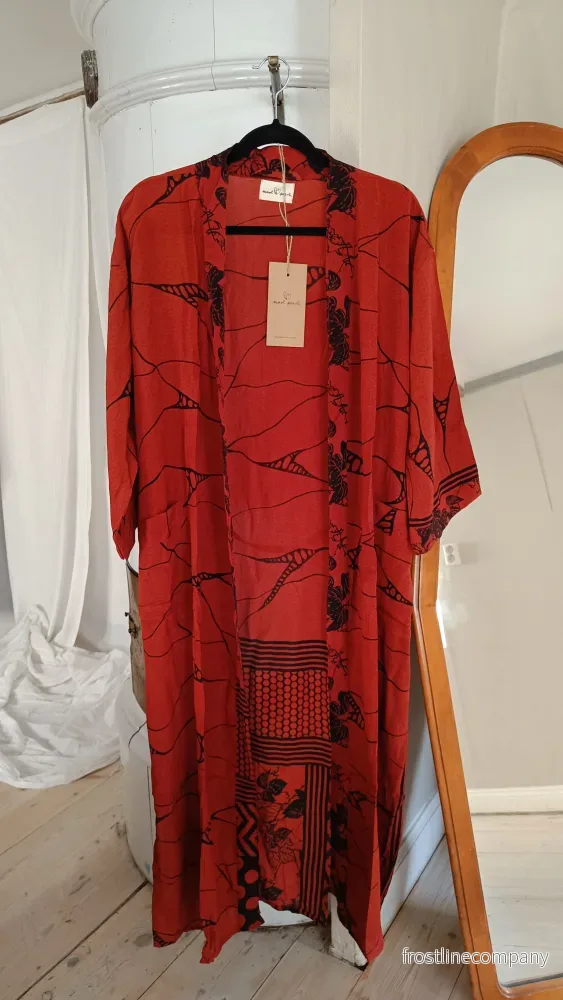 Lång kimono med fickor – vintage silke nr 13 Lång kimono med fickor – vintage silke nr 13