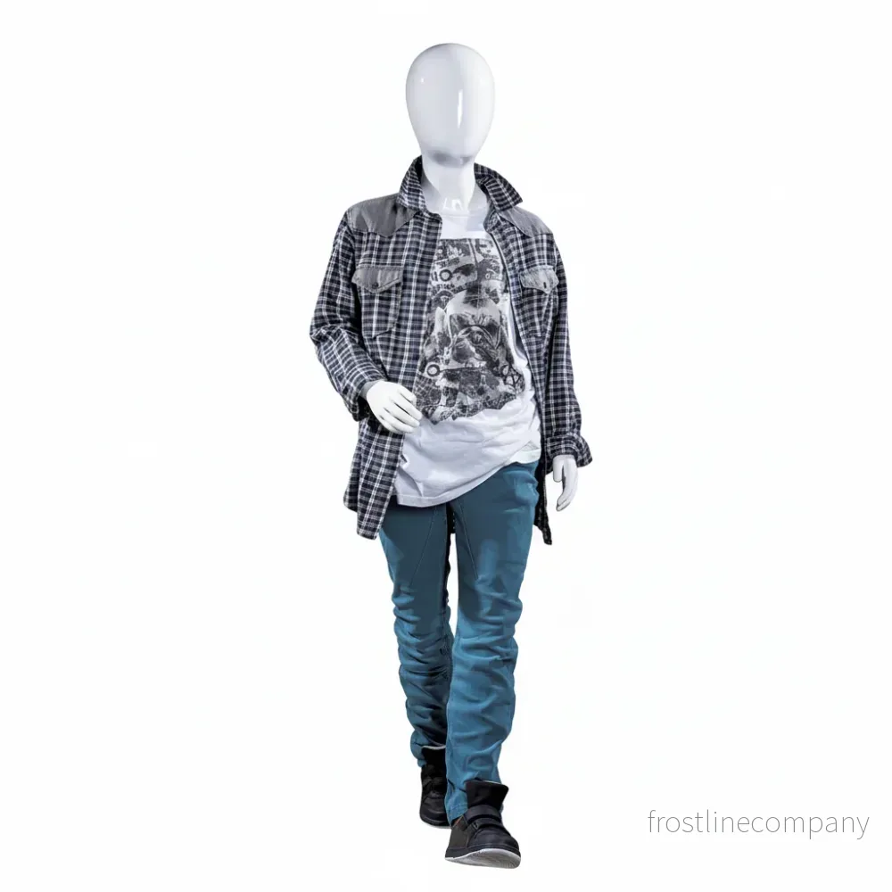 Barnmannequin, 6 år, med huvud, vit high gloss, m/glas fotplatta, H125 cm