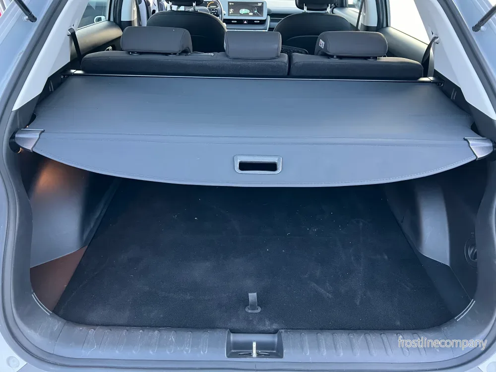 Hyundai IONIQ 5 – insynsskydd för bagageutrymmet - Bild 2