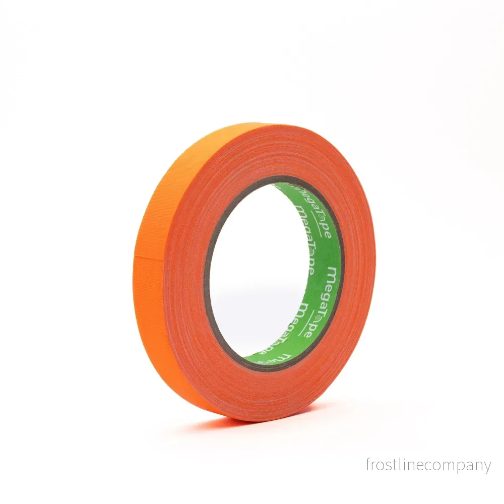 32x MegaTape UT120 · skrivbar · fluor-gaffatejp · 19 mm x 25 m · Orange 32x MegaTape UT120 · skrivbar · fluor-gaffatejp · 19 mm x 25 m · Orange
