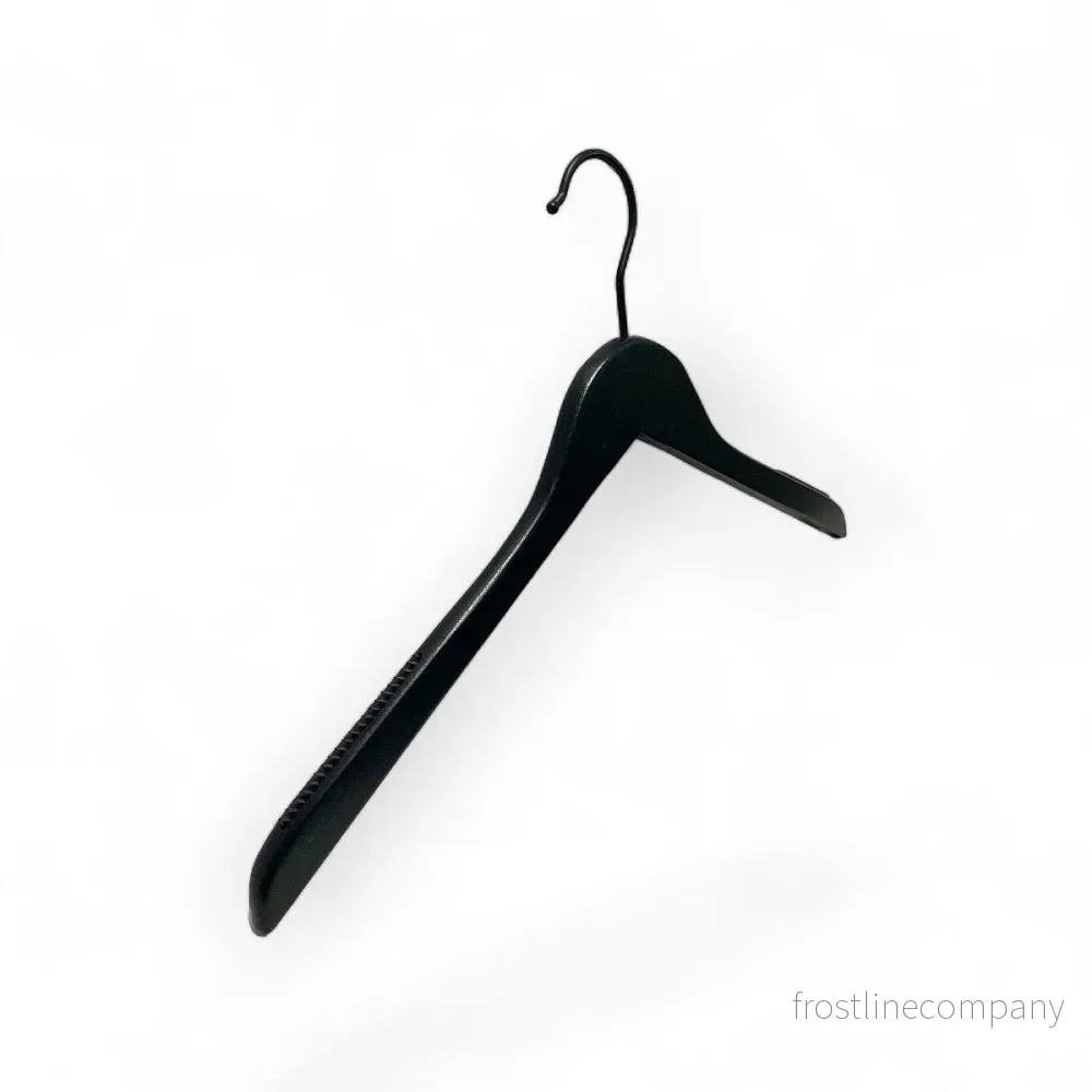 Trähängare, massiv, platt, vuxen, med gummi, matt svart, svart krok, 12 mm tjock, 45 cm - Bild 2