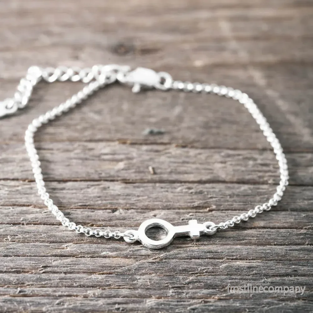 Armband kvinnotecken silver Armband kvinnotecken silver