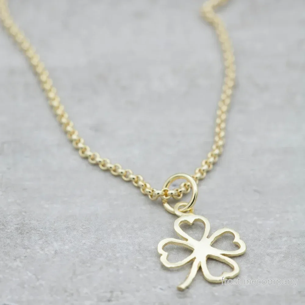 Halsband lyckoklöver guld Halsband lyckoklöver guld