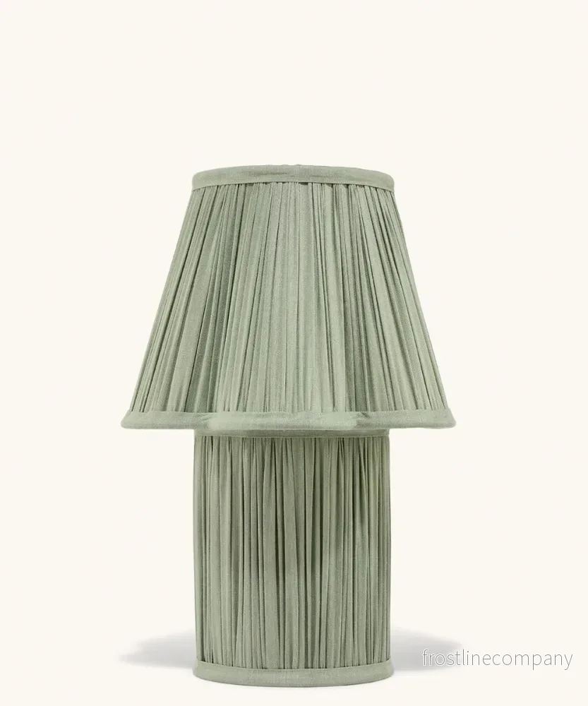 Lampa Myra Silk Sage Lampa Myra Silk Sage