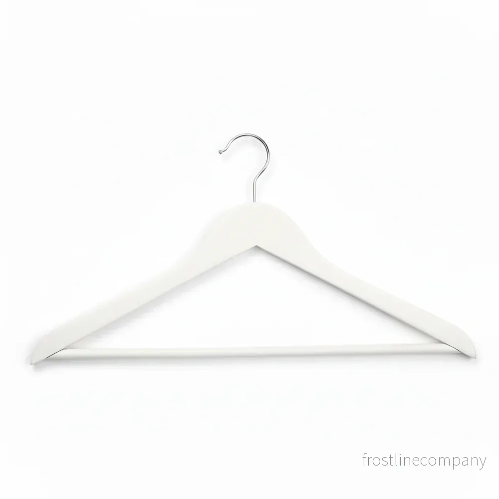 Træbøjle, massiv, platt, vuxen, med stång, hvid, 12 mm tjock, 45 cm. Förp. m/ 10 st. Styckpris Træbøjle, massiv, platt, vuxen, med stång, hvid, 12 mm tjock, 45 cm. Förp. m/ 10 st. Styckpris