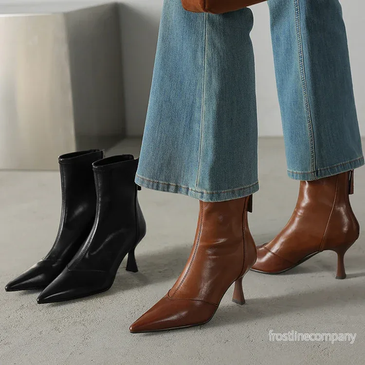 Ankelstövlett Dam Cowhide Spetsig Tå – Mid Heel 3-5cm Stiletto Ankelstövlett Dam Cowhide Spetsig Tå – Mid Heel 3-5cm Stiletto