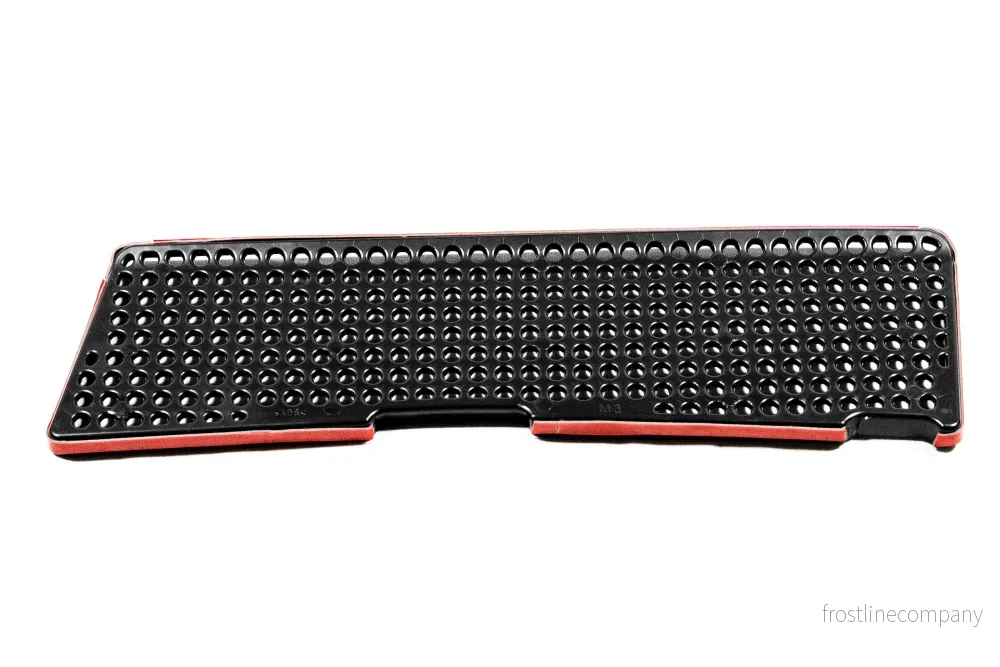 Tesla Model 3 – ventilationsskydd (2021–) Tesla Model 3 – ventilationsskydd (2021–)
